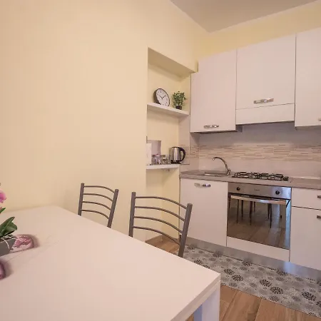 Camelia House 아파트